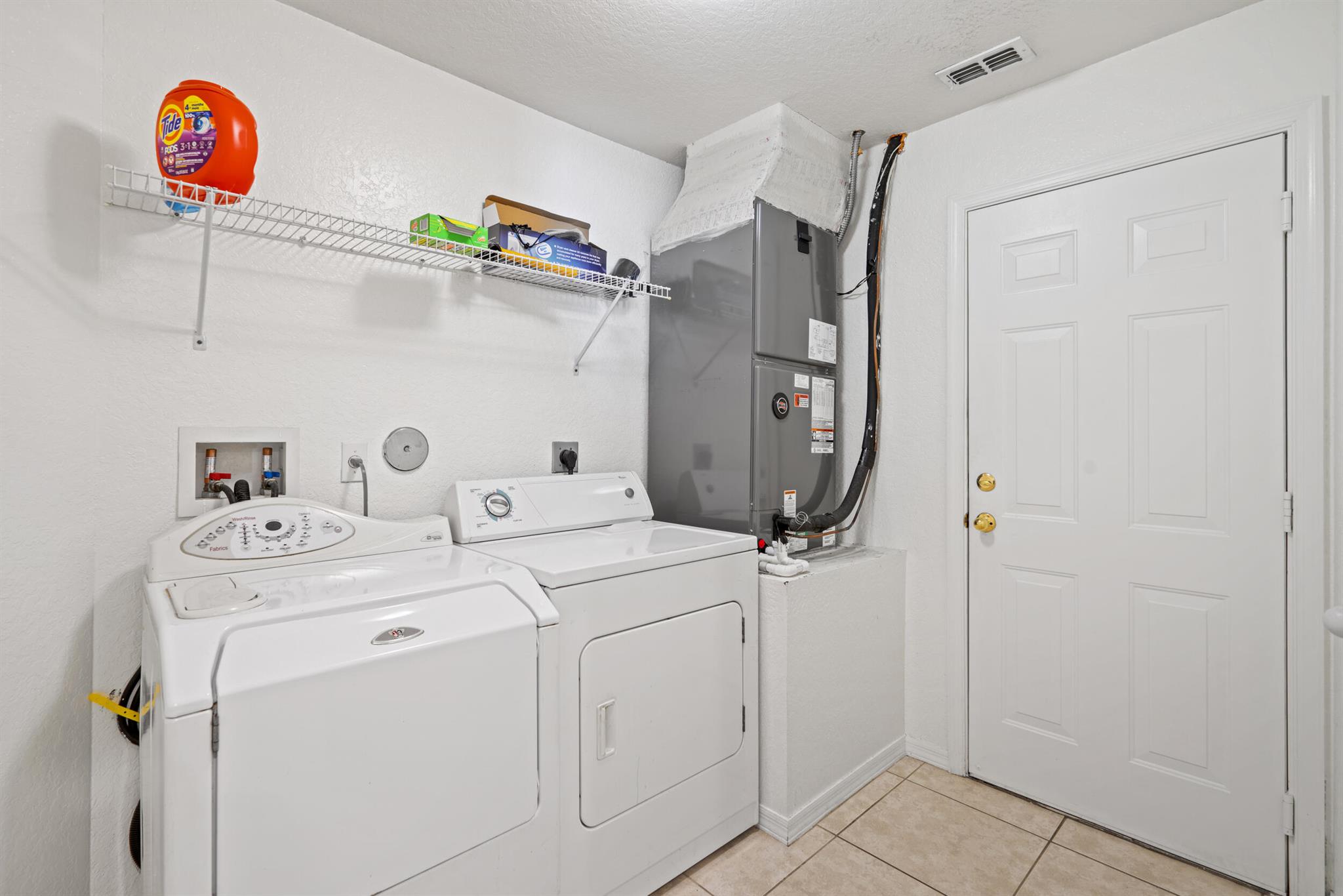 FOURTH  REPLAT OF PORTOFI - Residential