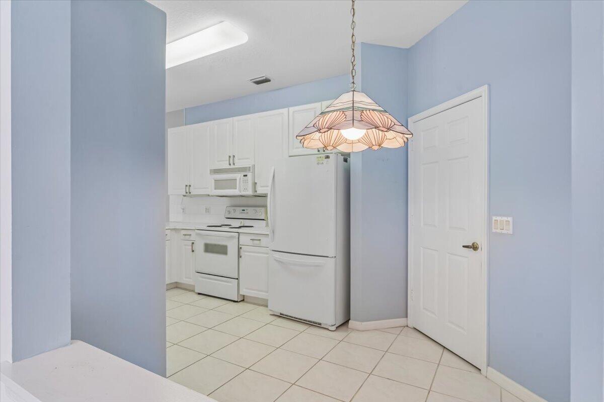 KINGS ISLE PH VII-A REPLAT - Residential