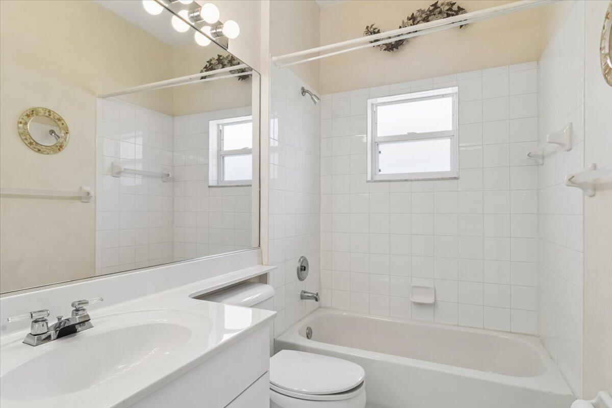 KINGS ISLE PH VII-A REPLAT - Residential