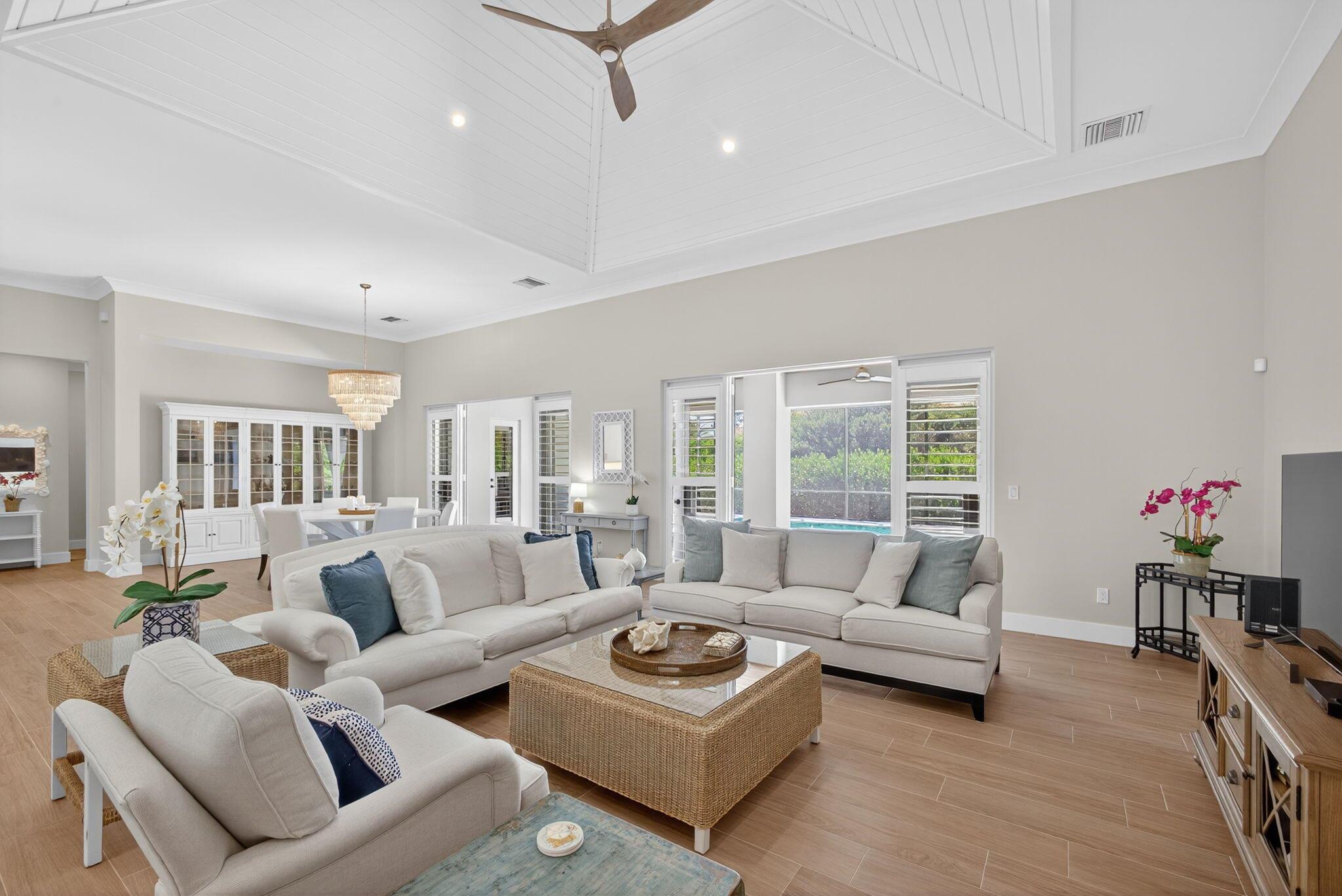 HOBE SOUND GOLF CLUB - Residential