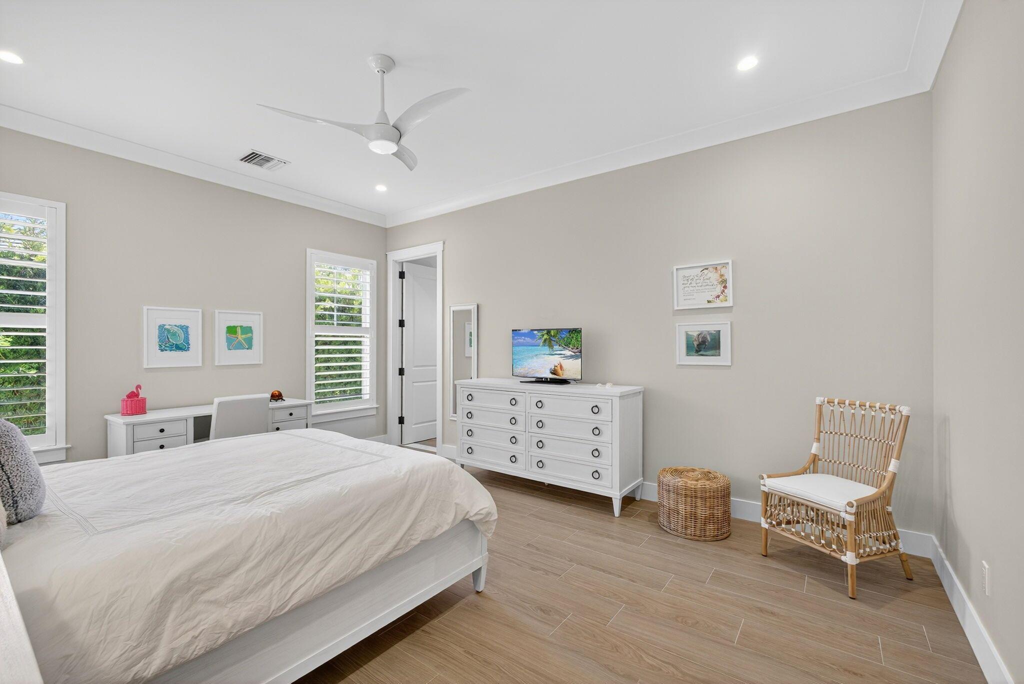 HOBE SOUND GOLF CLUB - Residential