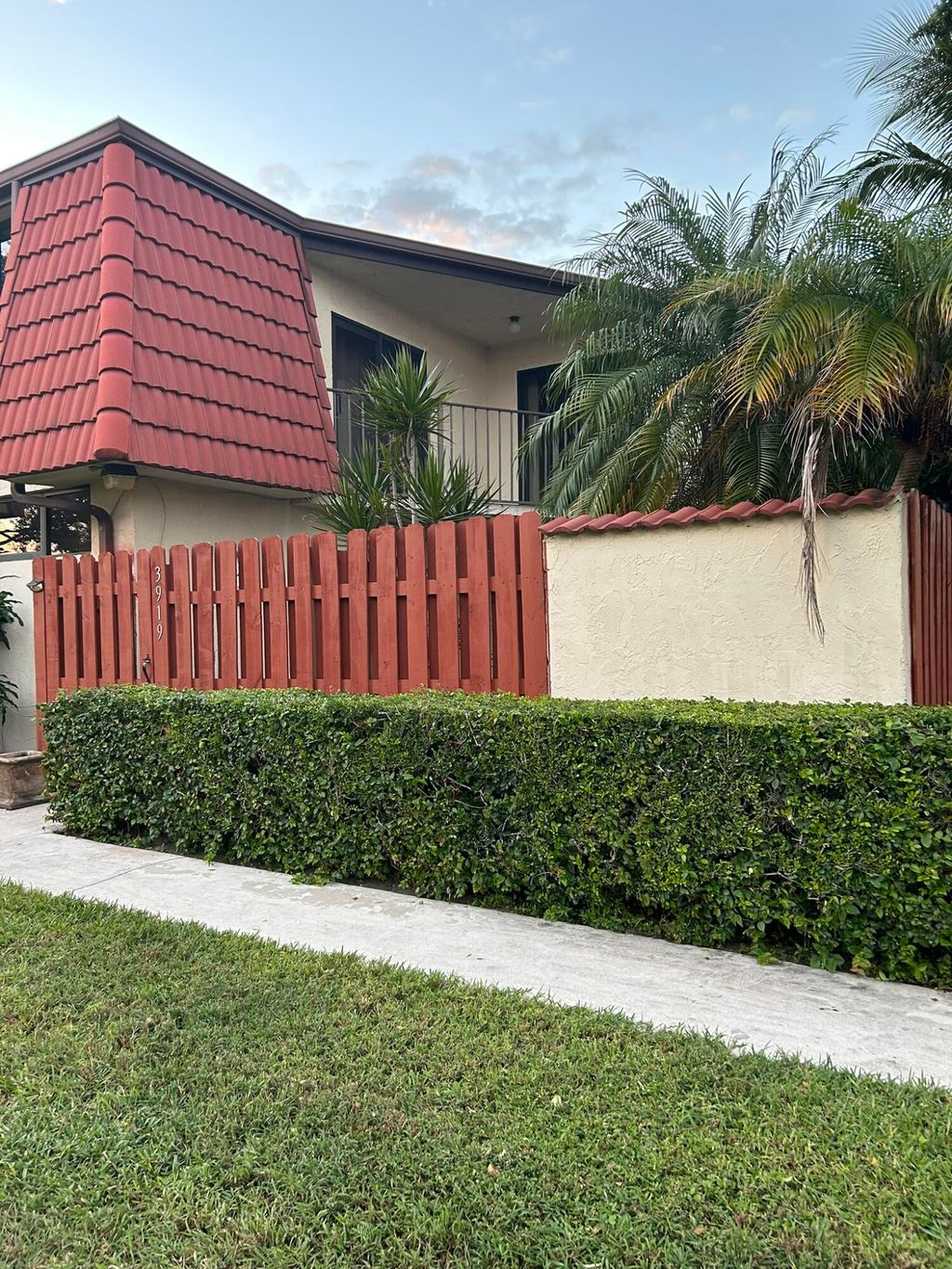 Photo of 3919 Victoria Drive #3919, West Palm Beach, FL 33406 (MLS # R11133039)