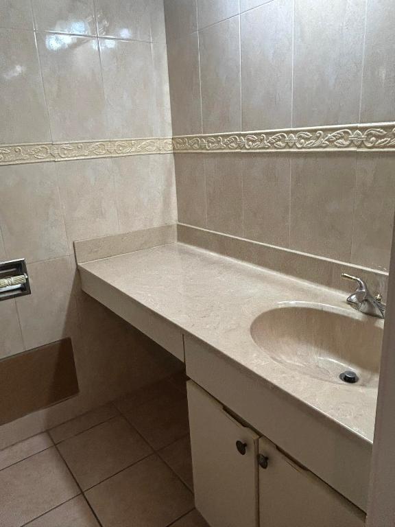 SOMERSET - Residential Lease