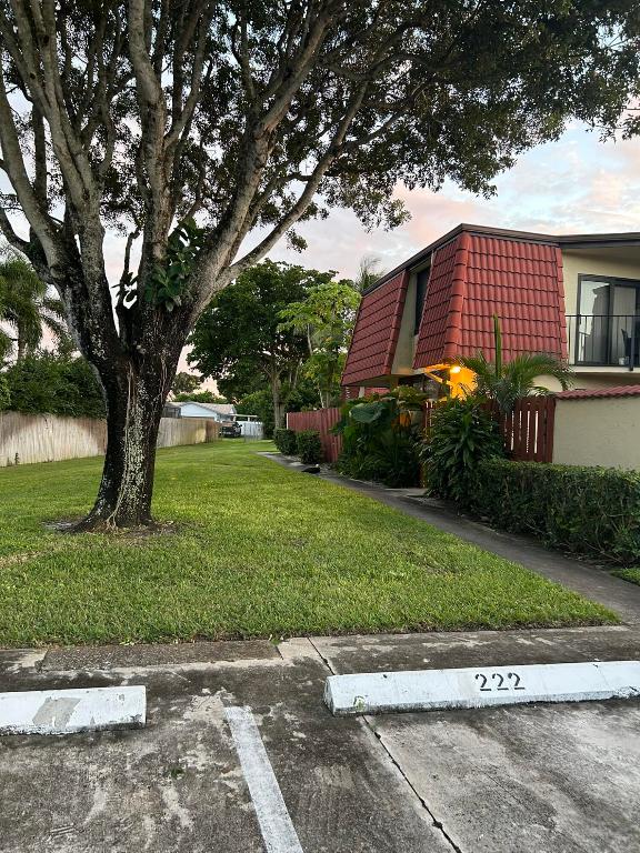 SOMERSET - Residential Lease