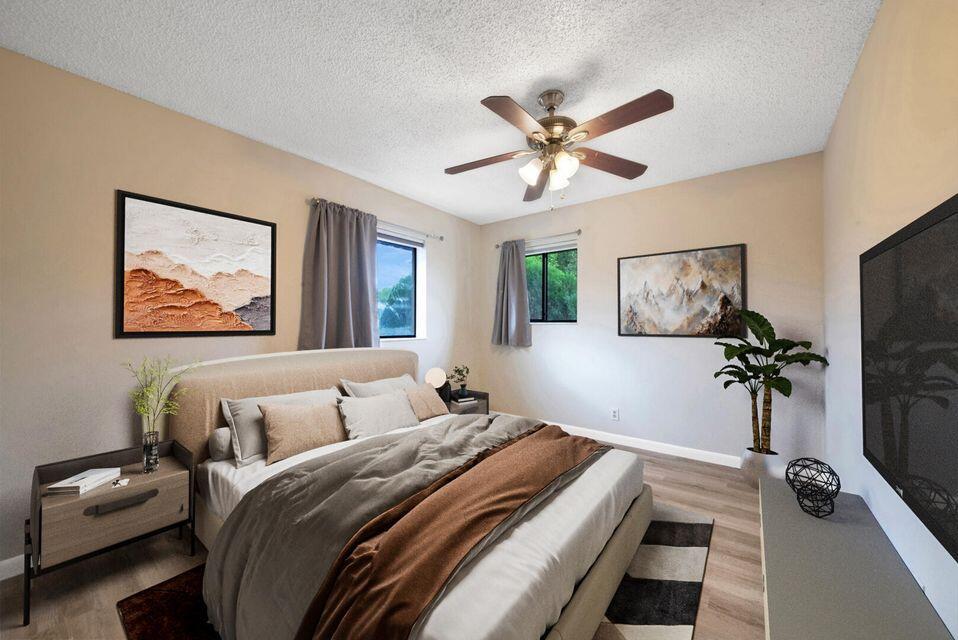 CENTURA PARC - Residential Lease