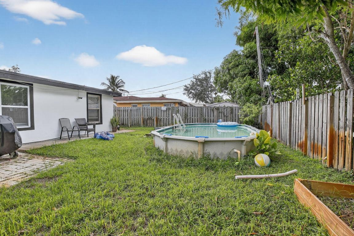 SUNRISE GOLF VILLAGE FIRST ADD - Residential