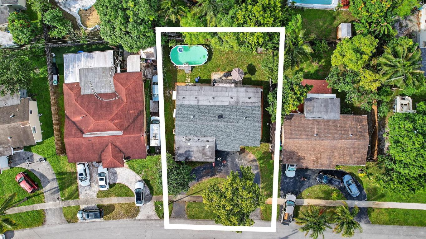 SUNRISE GOLF VILLAGE FIRST ADD - Residential