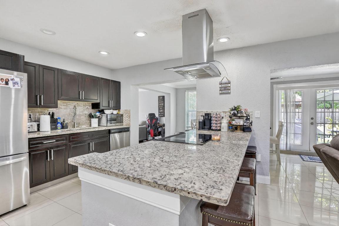 SUNRISE GOLF VILLAGE FIRST ADD - Residential