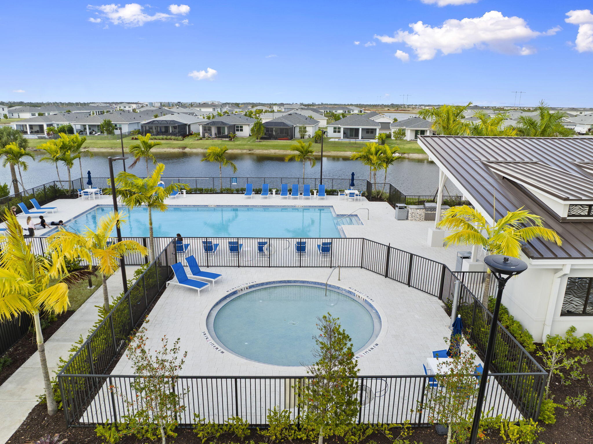 CADENCE PHASE III - Residential