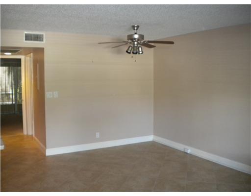 BIMINI VILLAGE E CONDO - Residential Lease