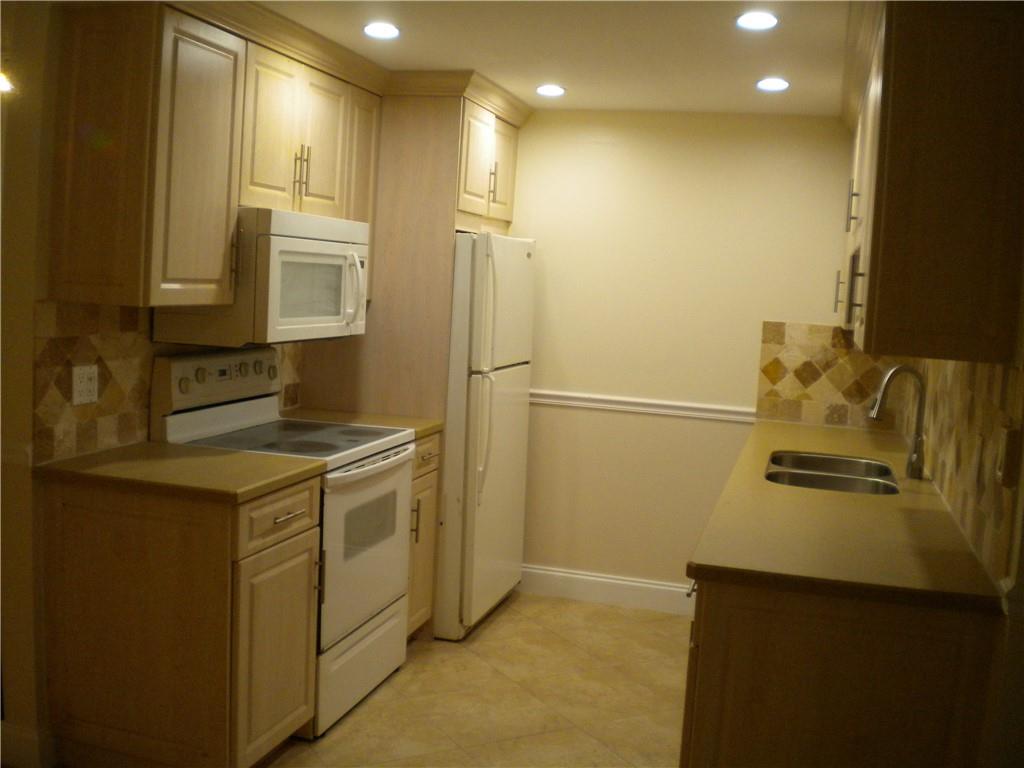 BIMINI VILLAGE E CONDO - Residential Lease