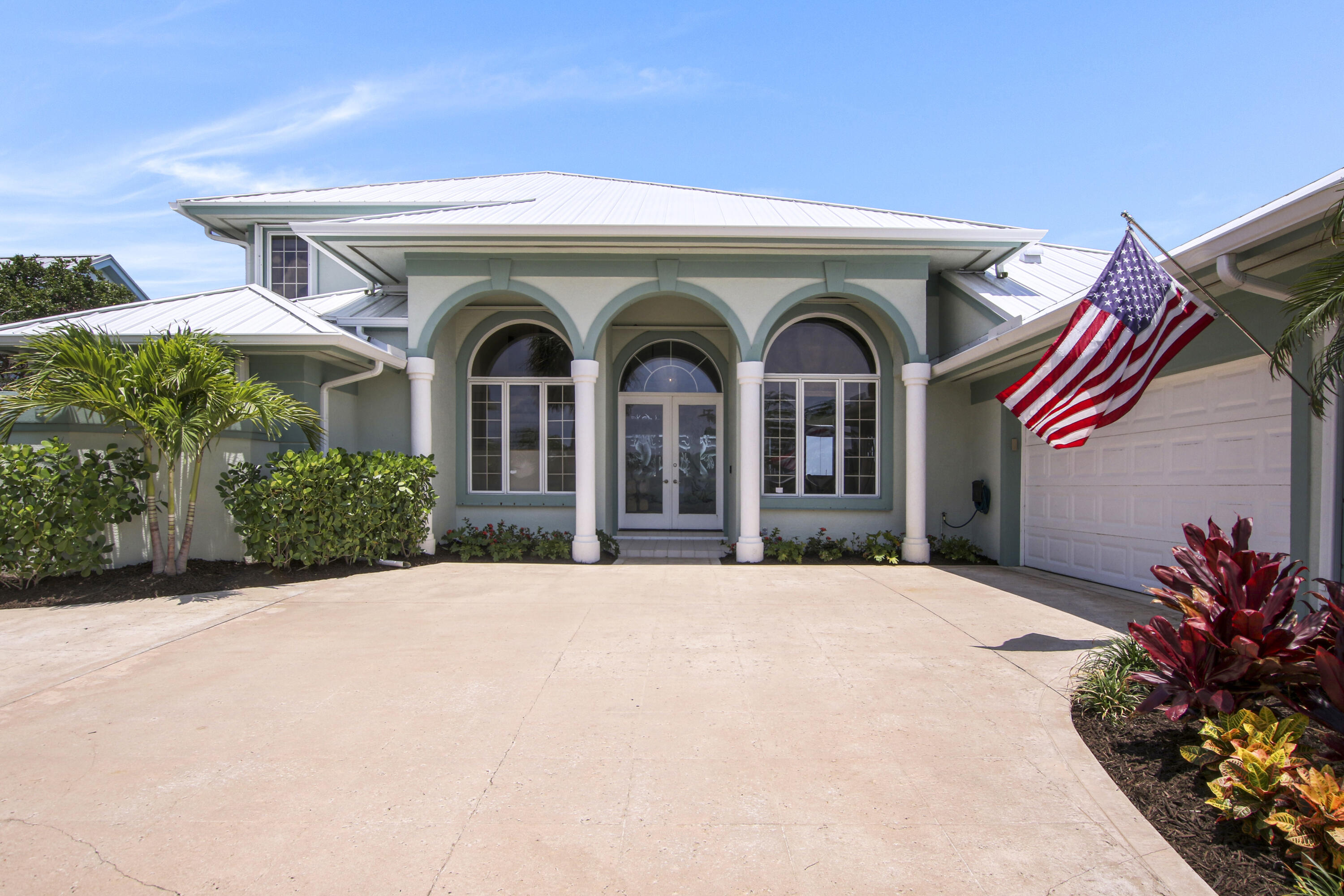 Joe's Point - Residential