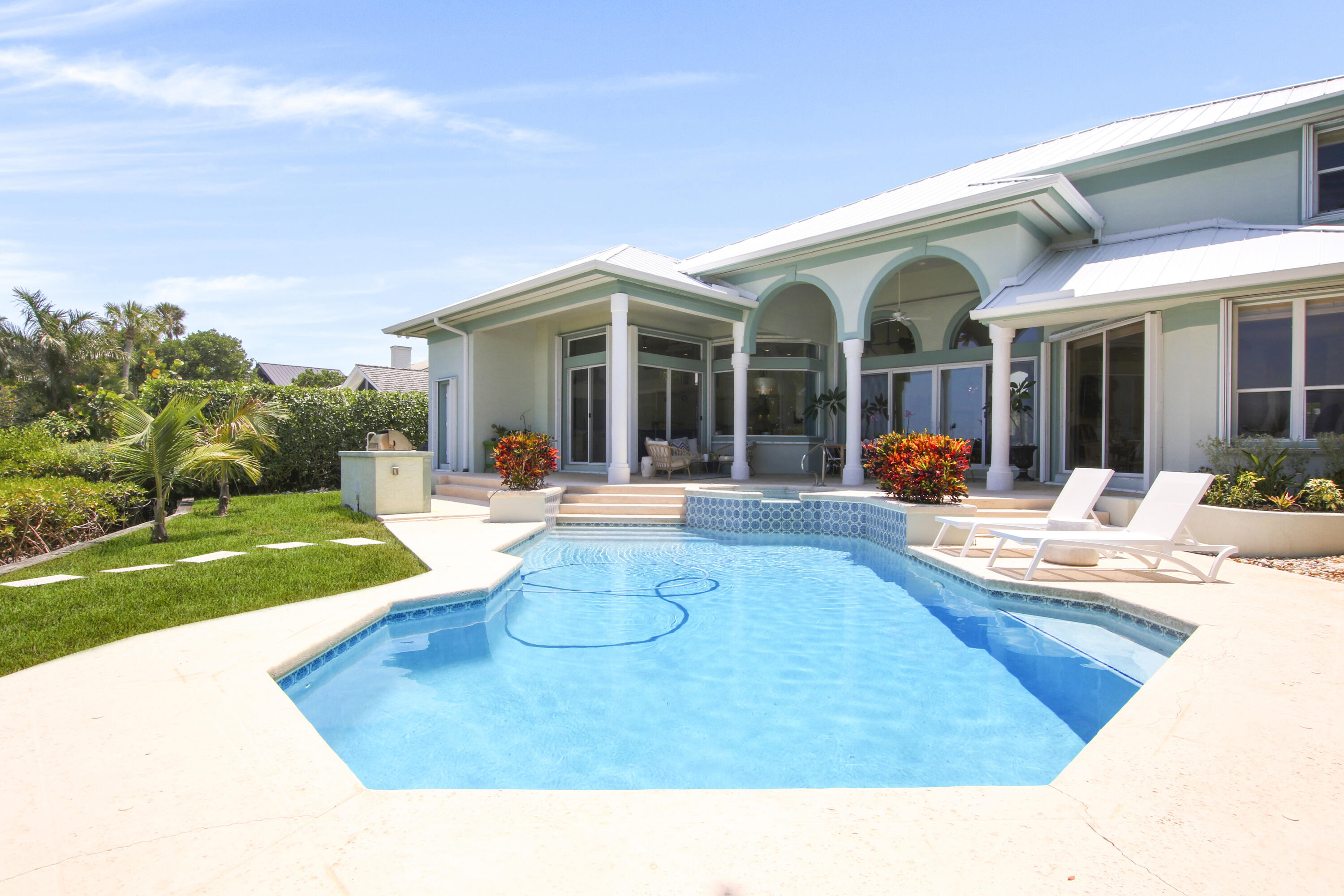 Joe's Point - Residential