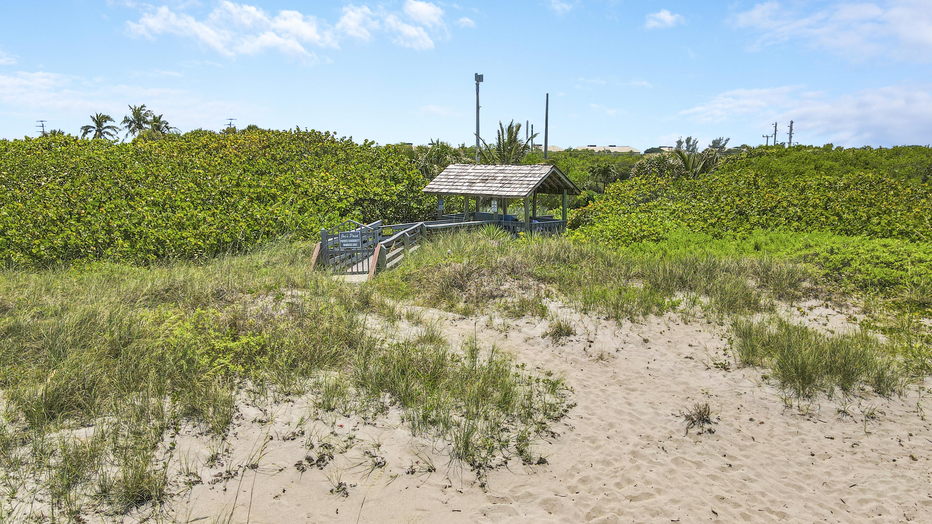 Joe's Point - Residential