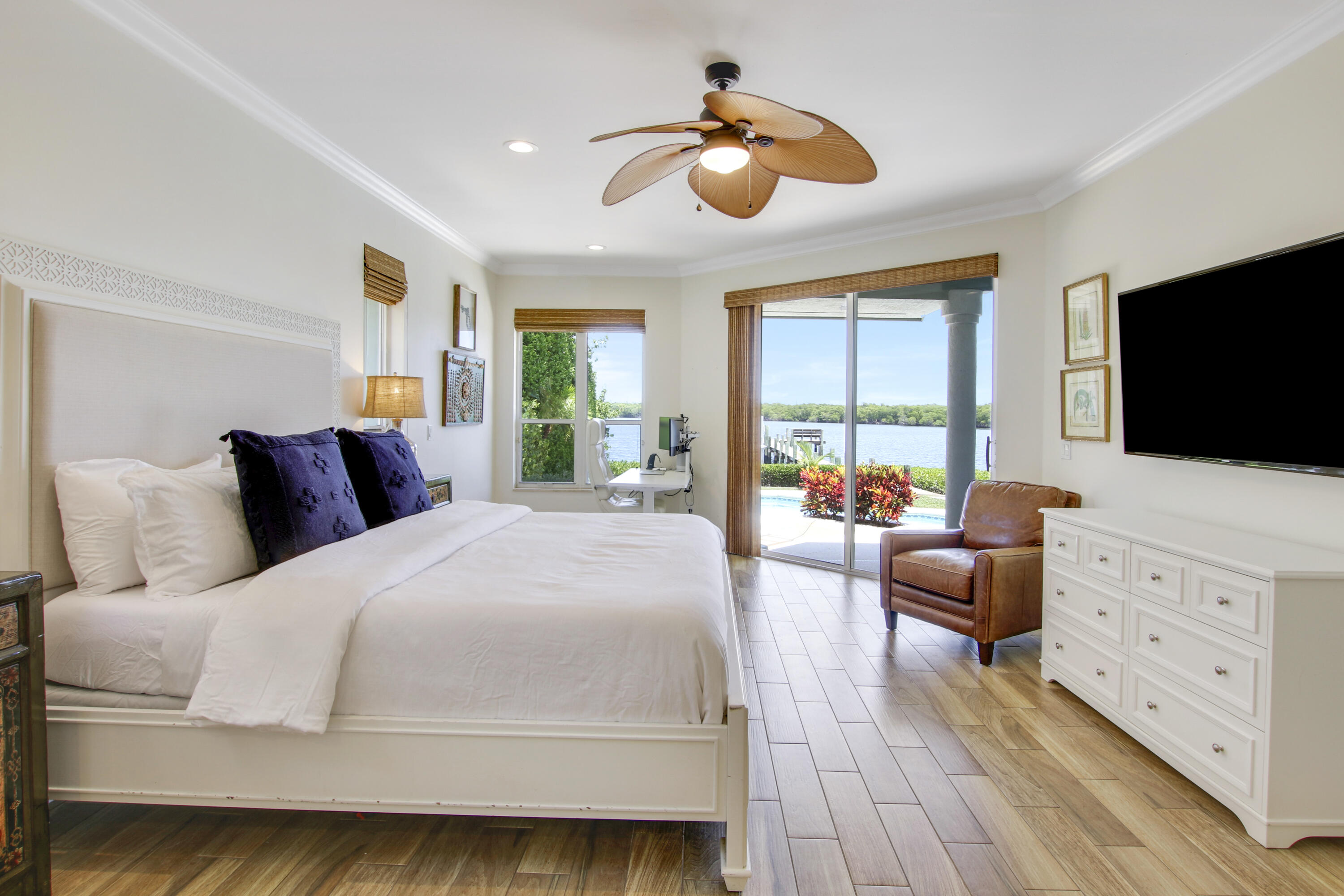 Joe's Point - Residential