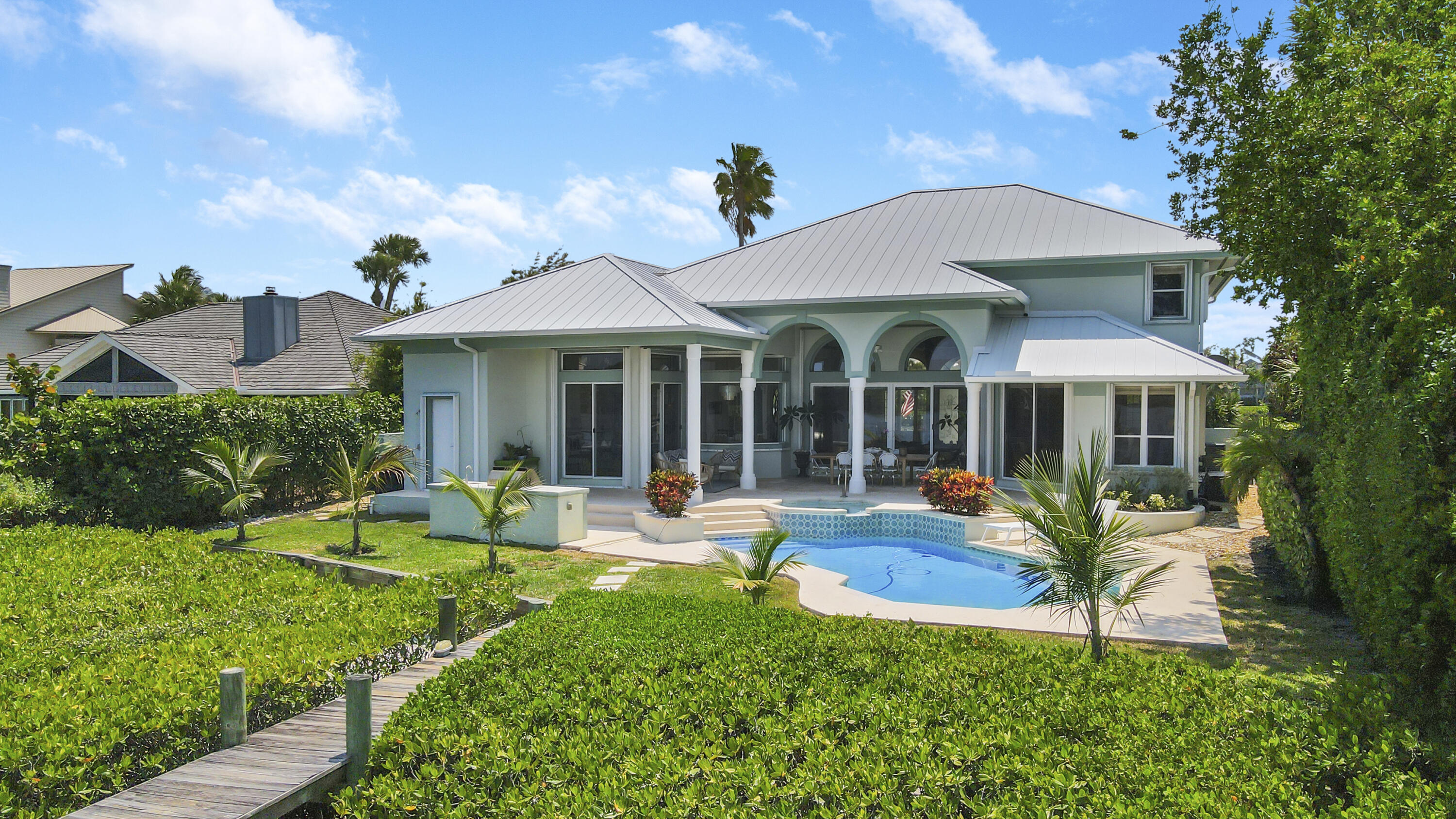 Joe's Point - Residential