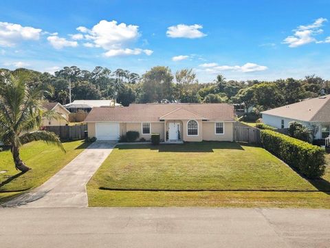 A home in Port St Lucie