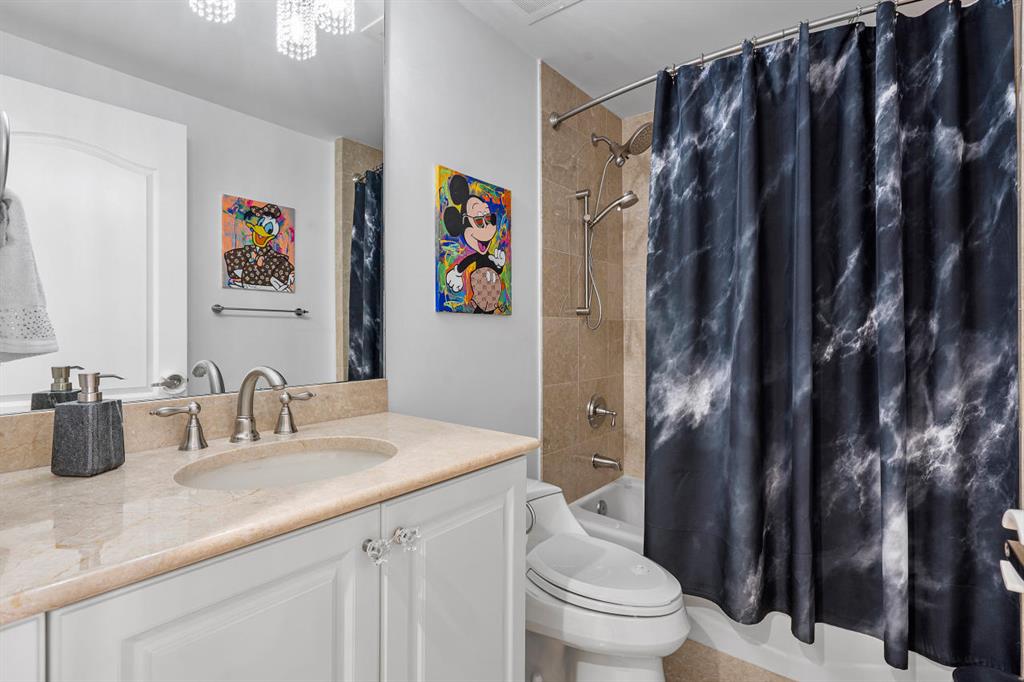 200 EAST PALMETTO PARK CO - Residential