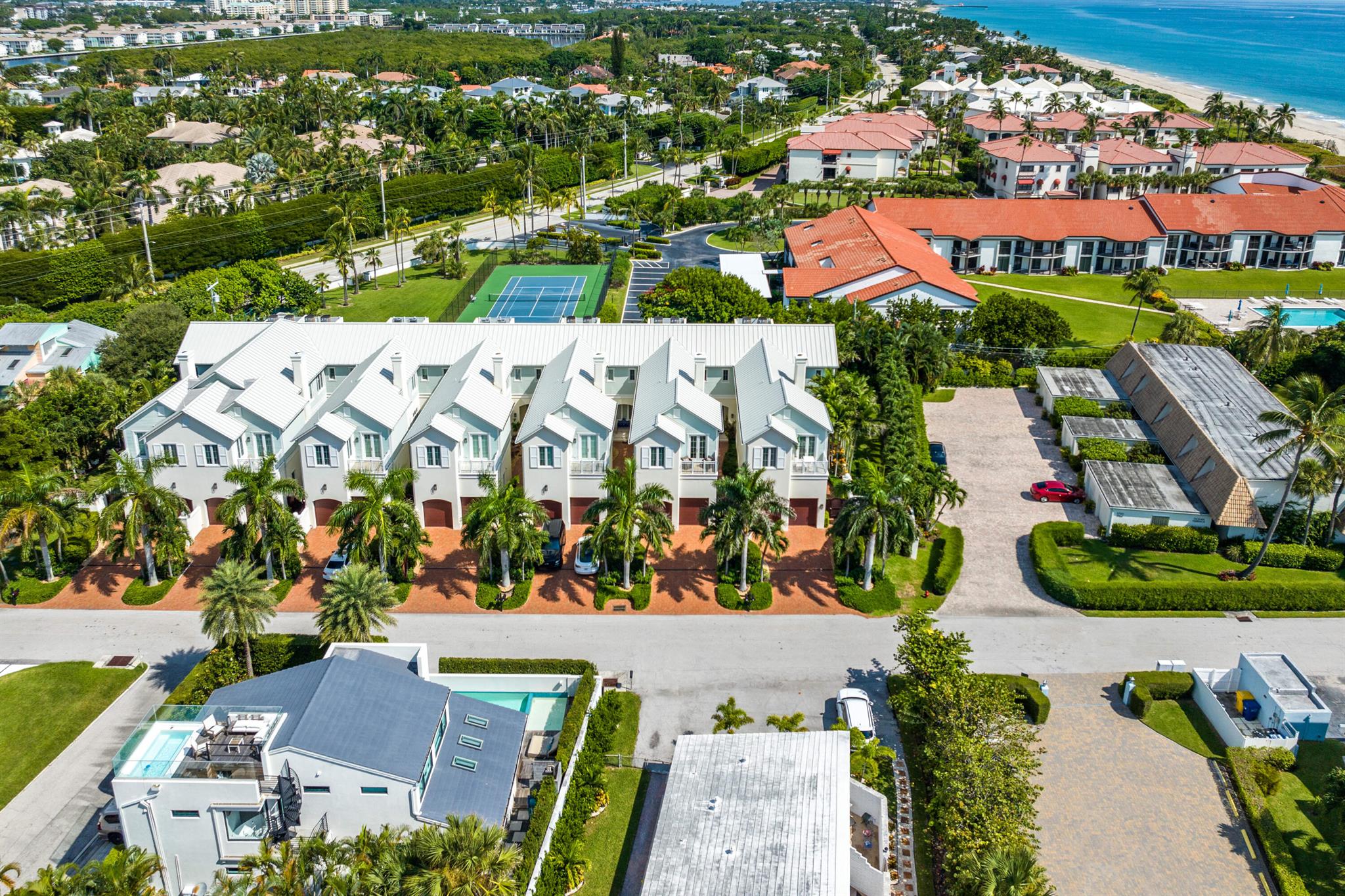 OCEAN BREEZE TOWNHOMES CO - Residential