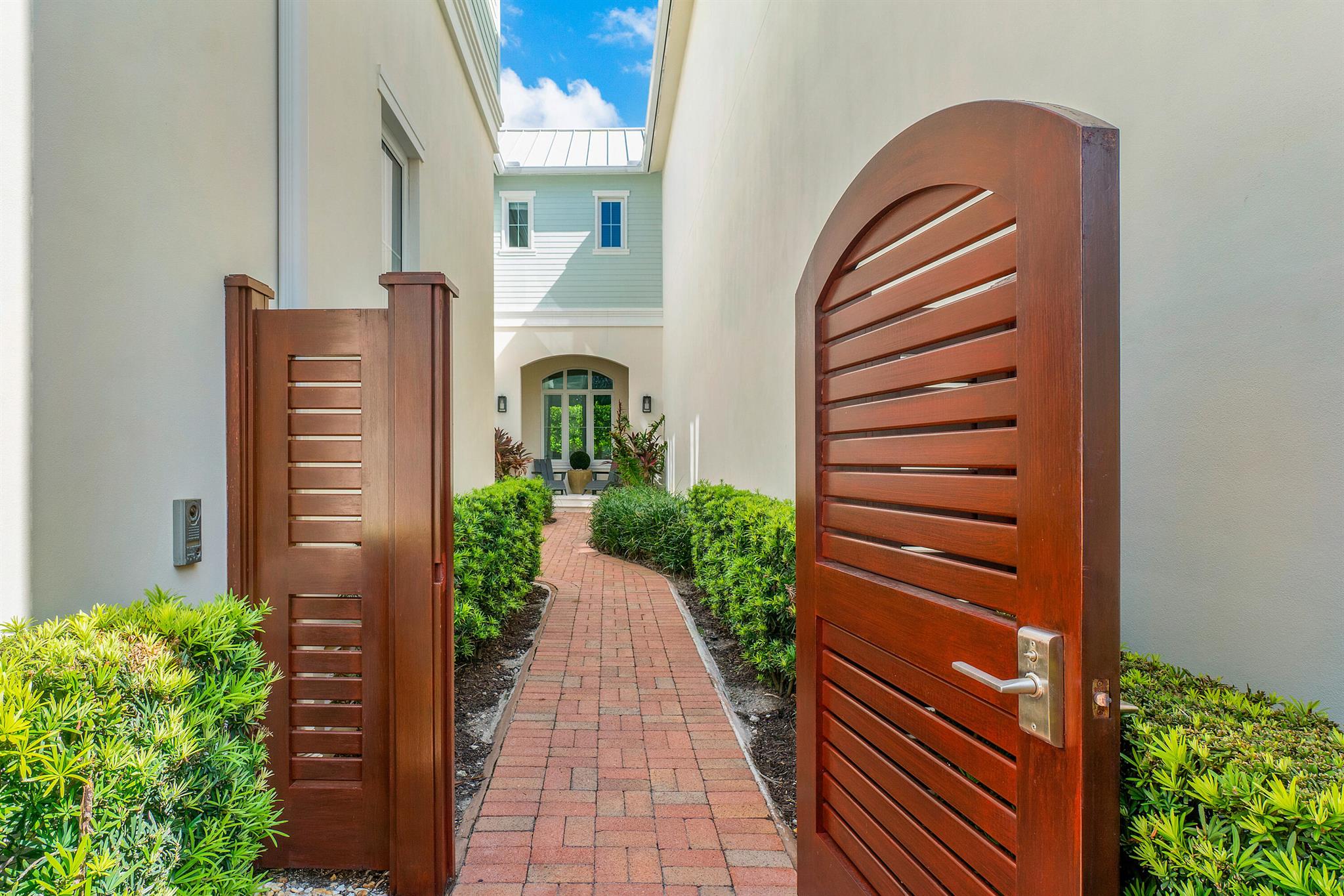 OCEAN BREEZE TOWNHOMES CO - Residential