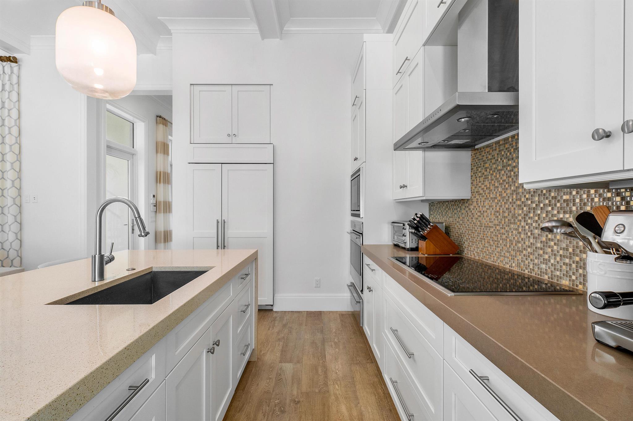 OCEAN BREEZE TOWNHOMES CO - Residential