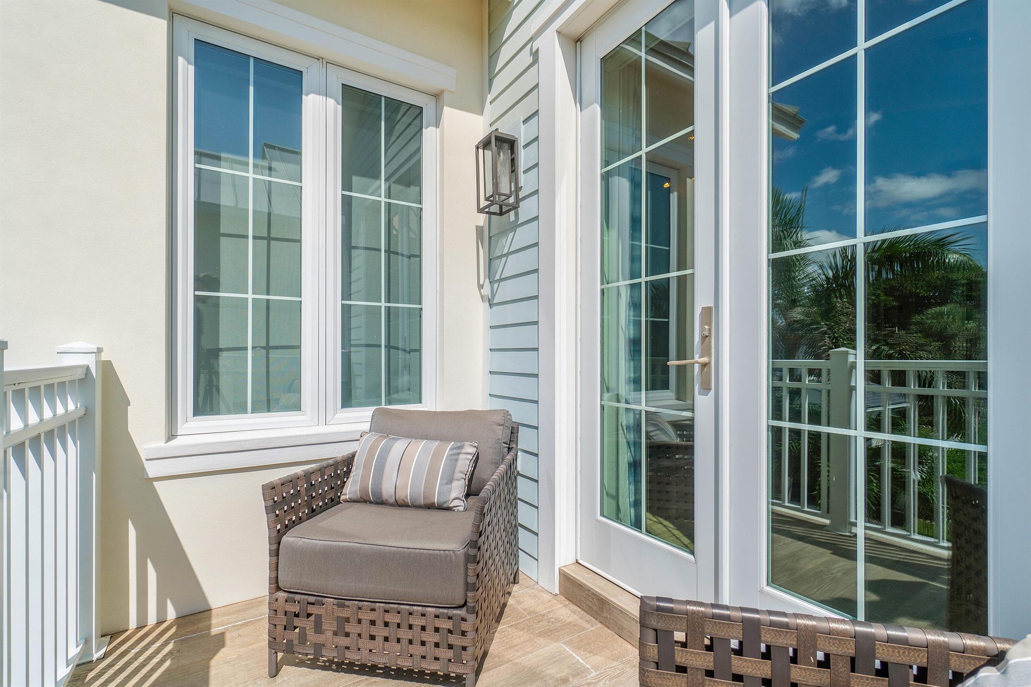 OCEAN BREEZE TOWNHOMES CO - Residential