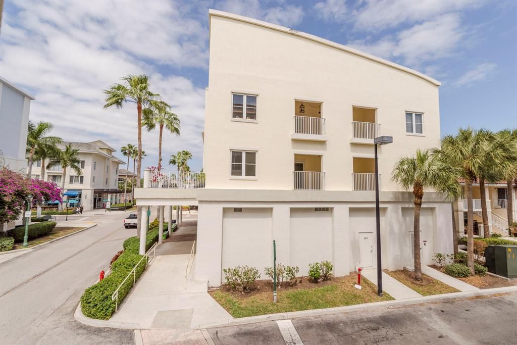 Photo of 1150 Town Center Drive #201, Jupiter, FL 33458 (MLS # R10876533)