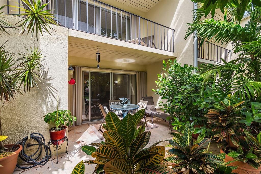 Photo of 388 Golfview Road Rd #E, North Palm Beach, FL 33408 (MLS # R10820857)