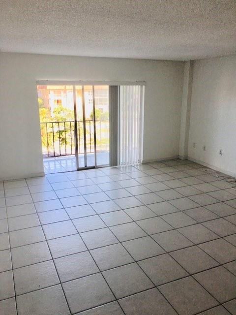 Manors Of Inverrary - Residential Lease