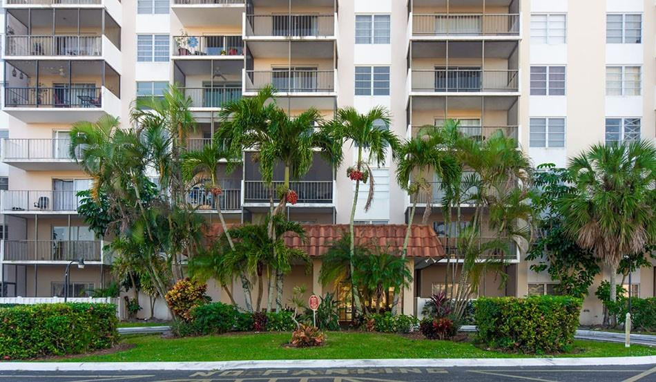 Manors Of Inverrary - Residential Lease