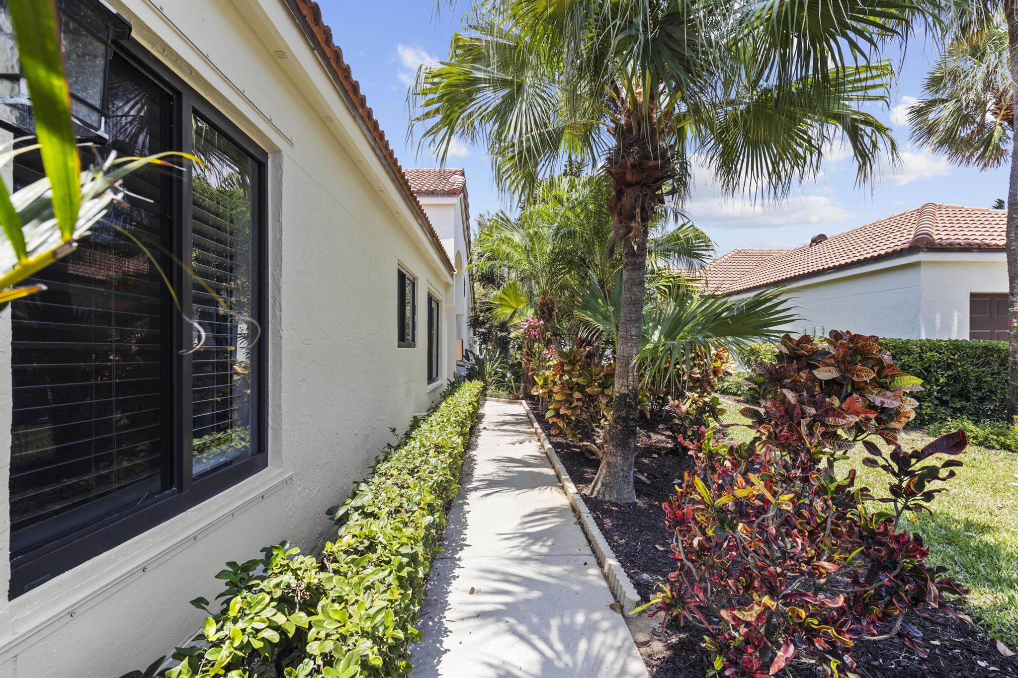 SEA OATS - Residential