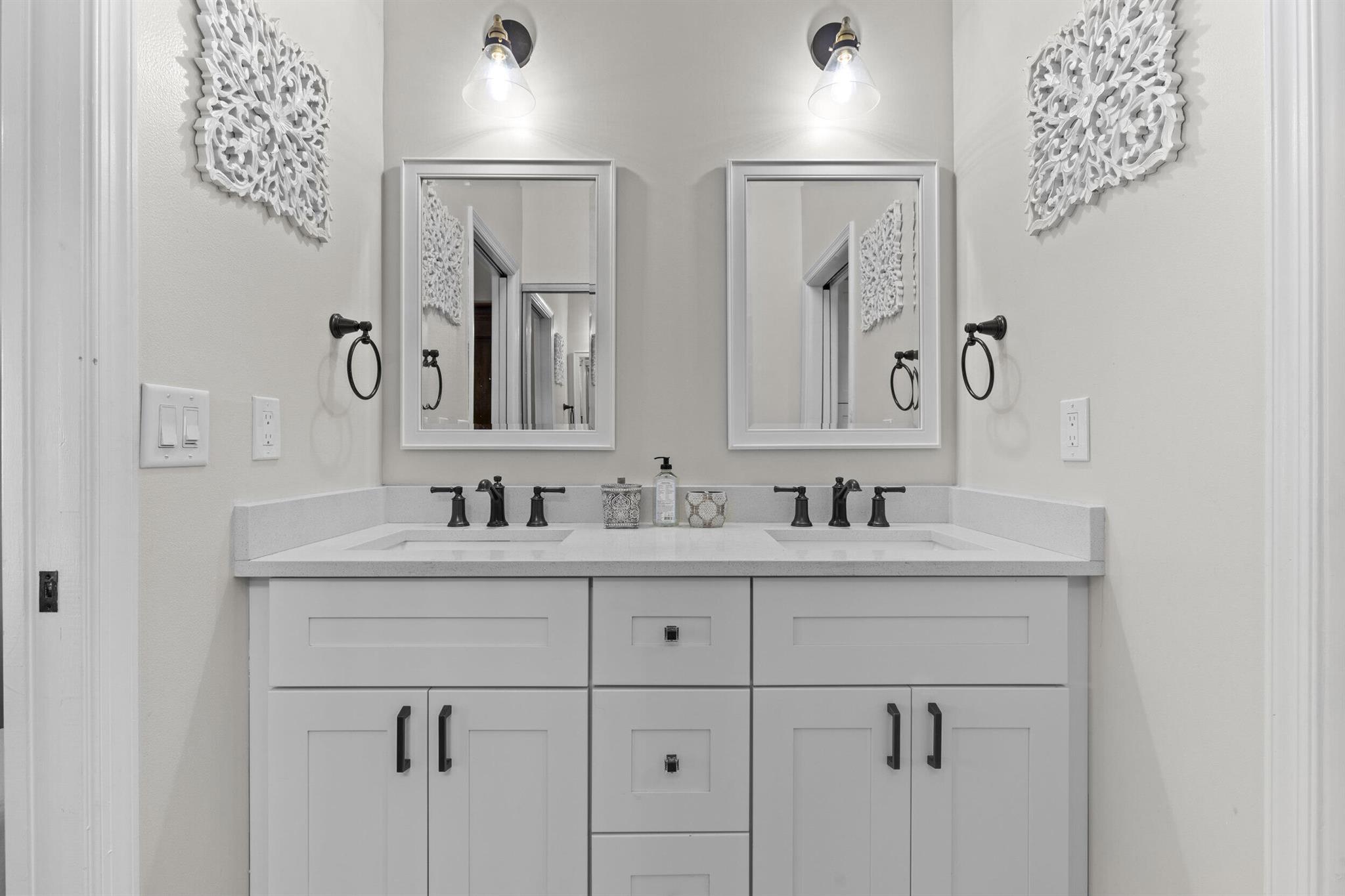 SEA OATS - Residential