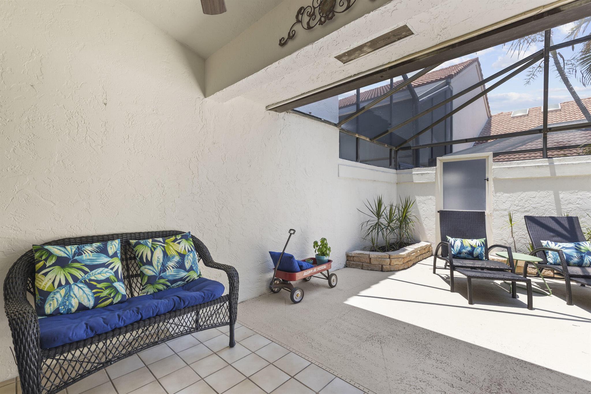 SEA OATS - Residential