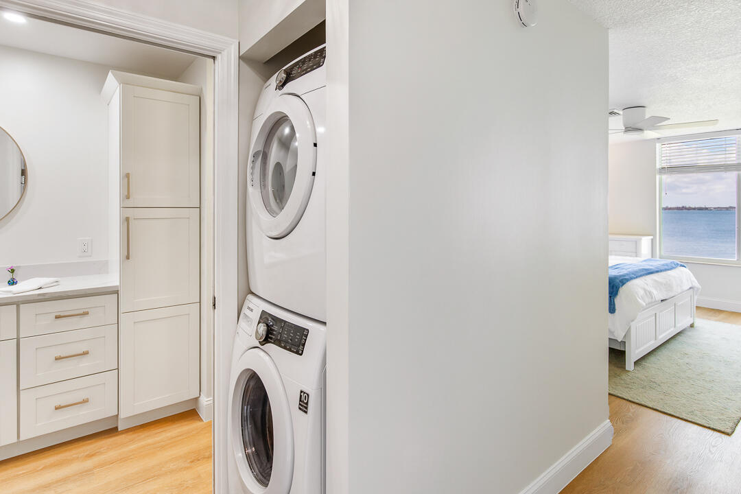 OCEAN VIEW CONDO - Residential