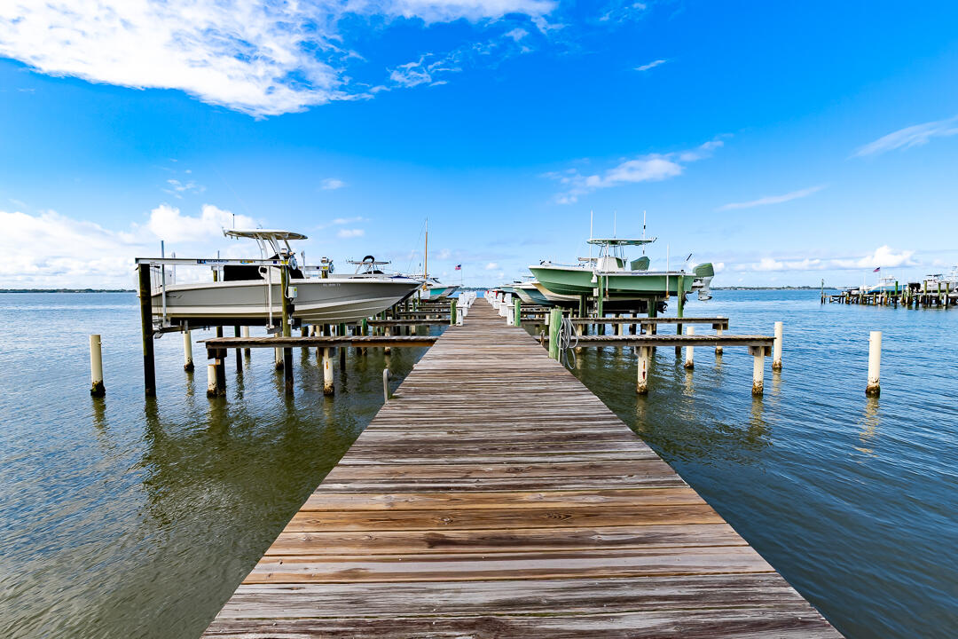 OCEAN VIEW CONDO - Residential