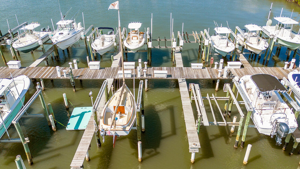 OCEAN VIEW CONDO - Residential