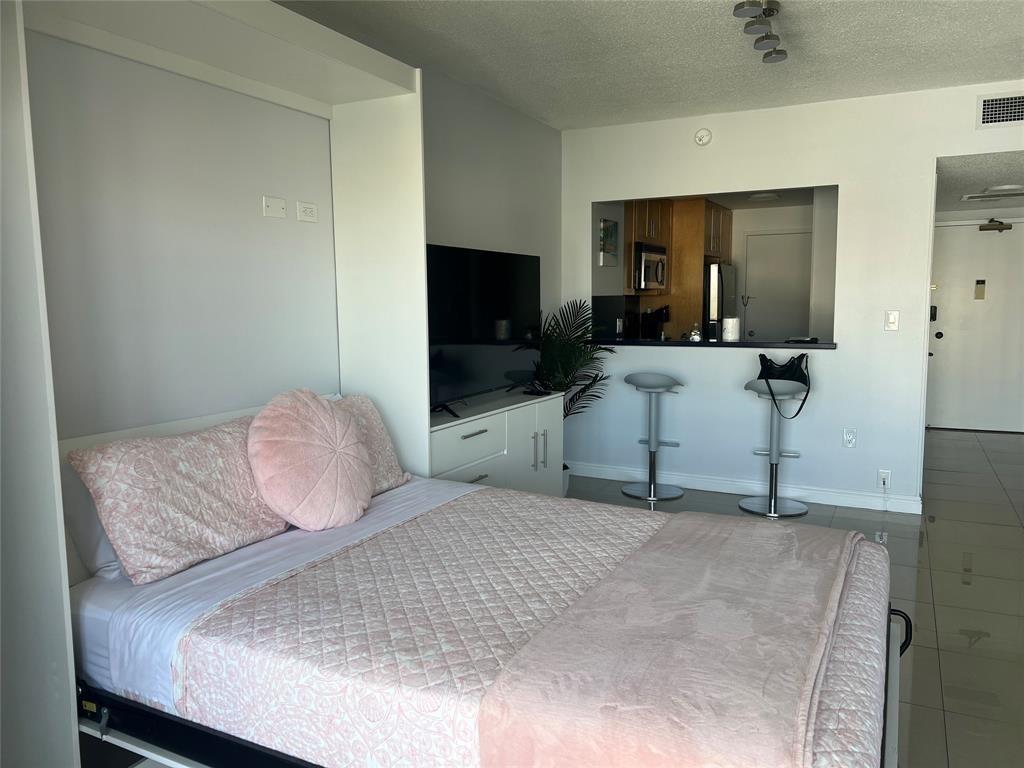 The Hemispheres Condo - Residential Lease