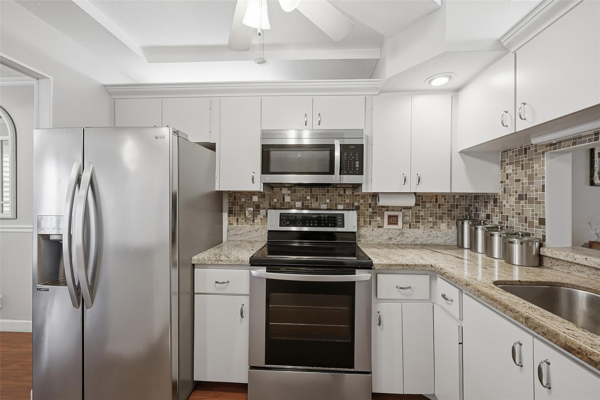 777 S Federal Highway J202