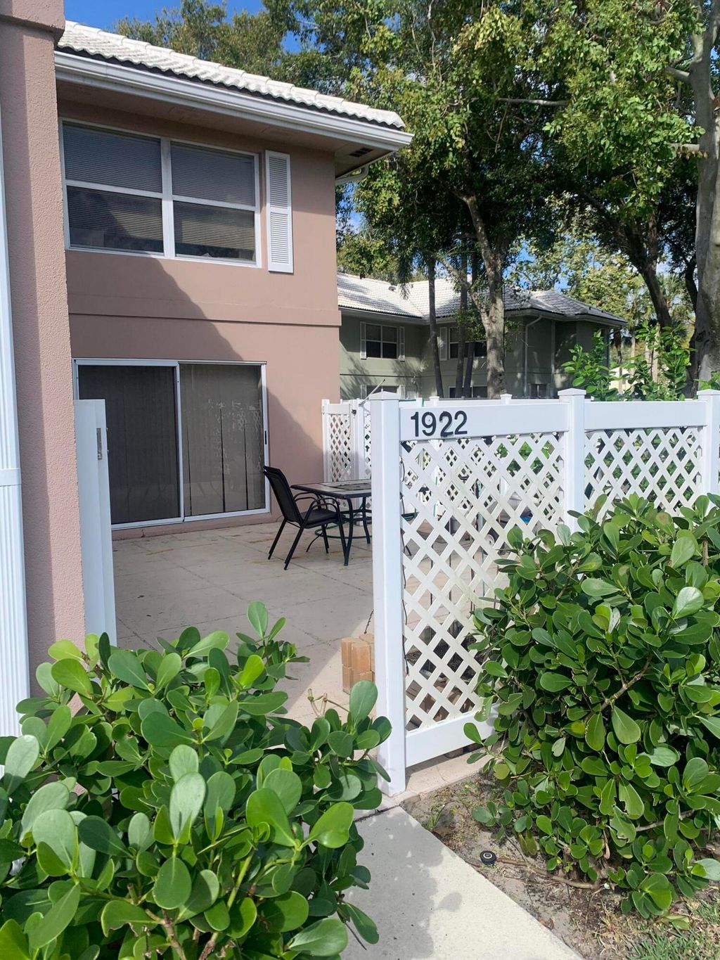 Photo of 1922 Hartford Court #28b, West Palm Beach, FL 33409 (MLS # R11069570)