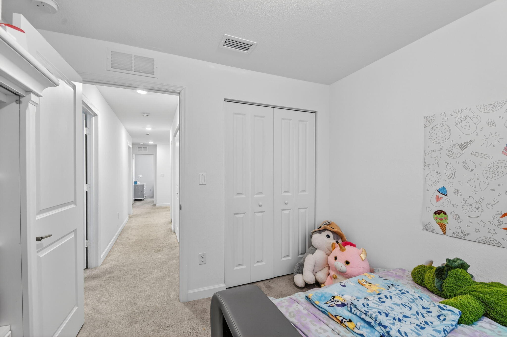 LAKESHORE AT THE FOUNTAINS - Residential