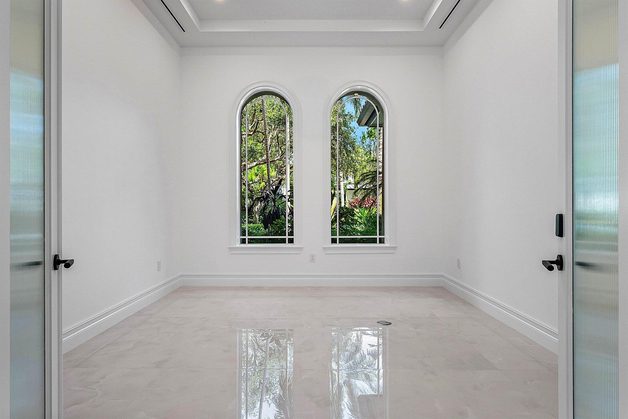 LAKE SHORE ESTATES - Residential