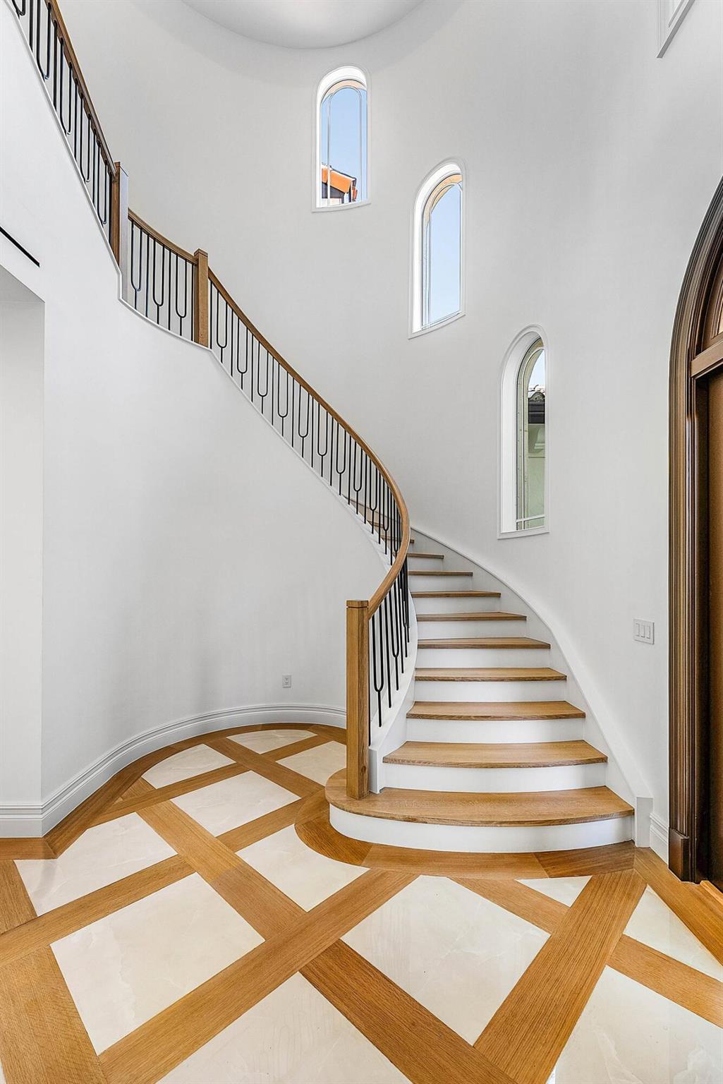 LAKE SHORE ESTATES - Residential