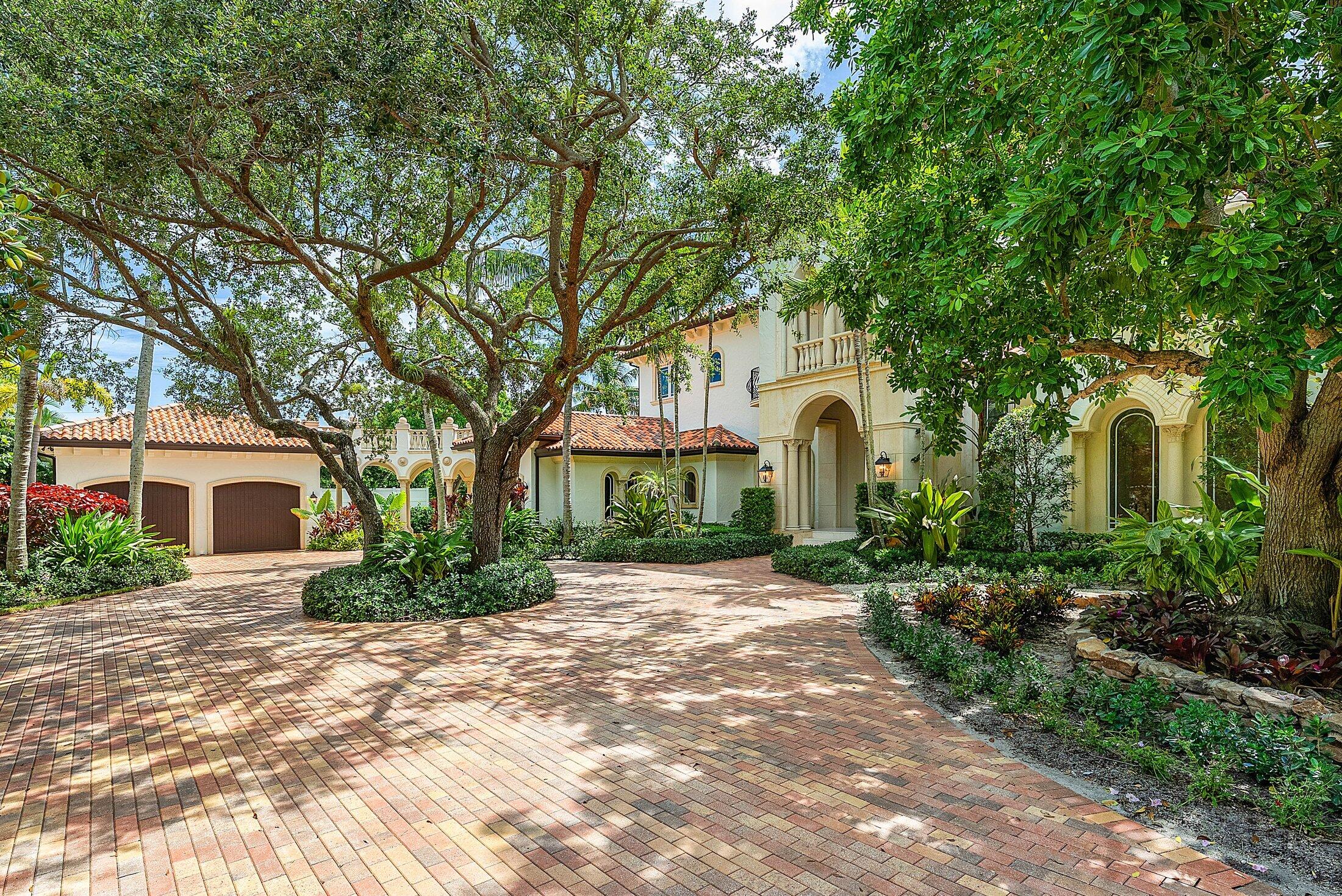 LAKE SHORE ESTATES - Residential