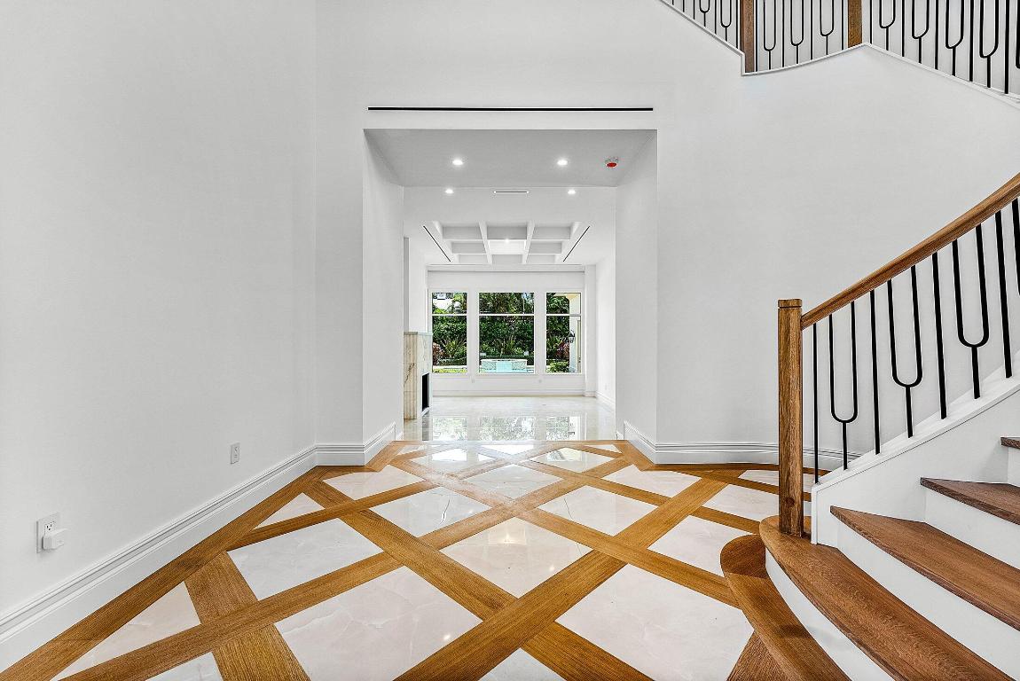 LAKE SHORE ESTATES - Residential