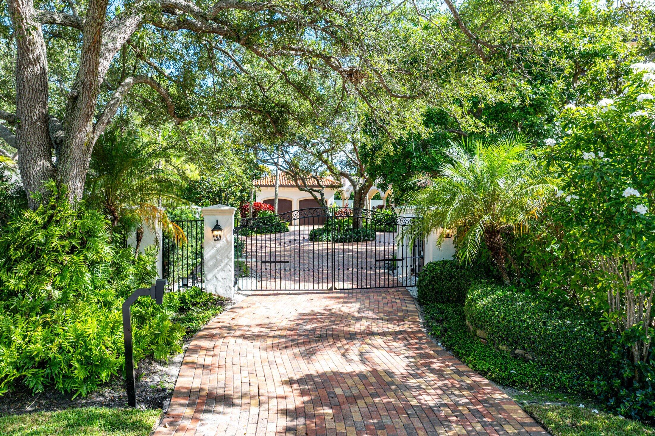 LAKE SHORE ESTATES - Residential