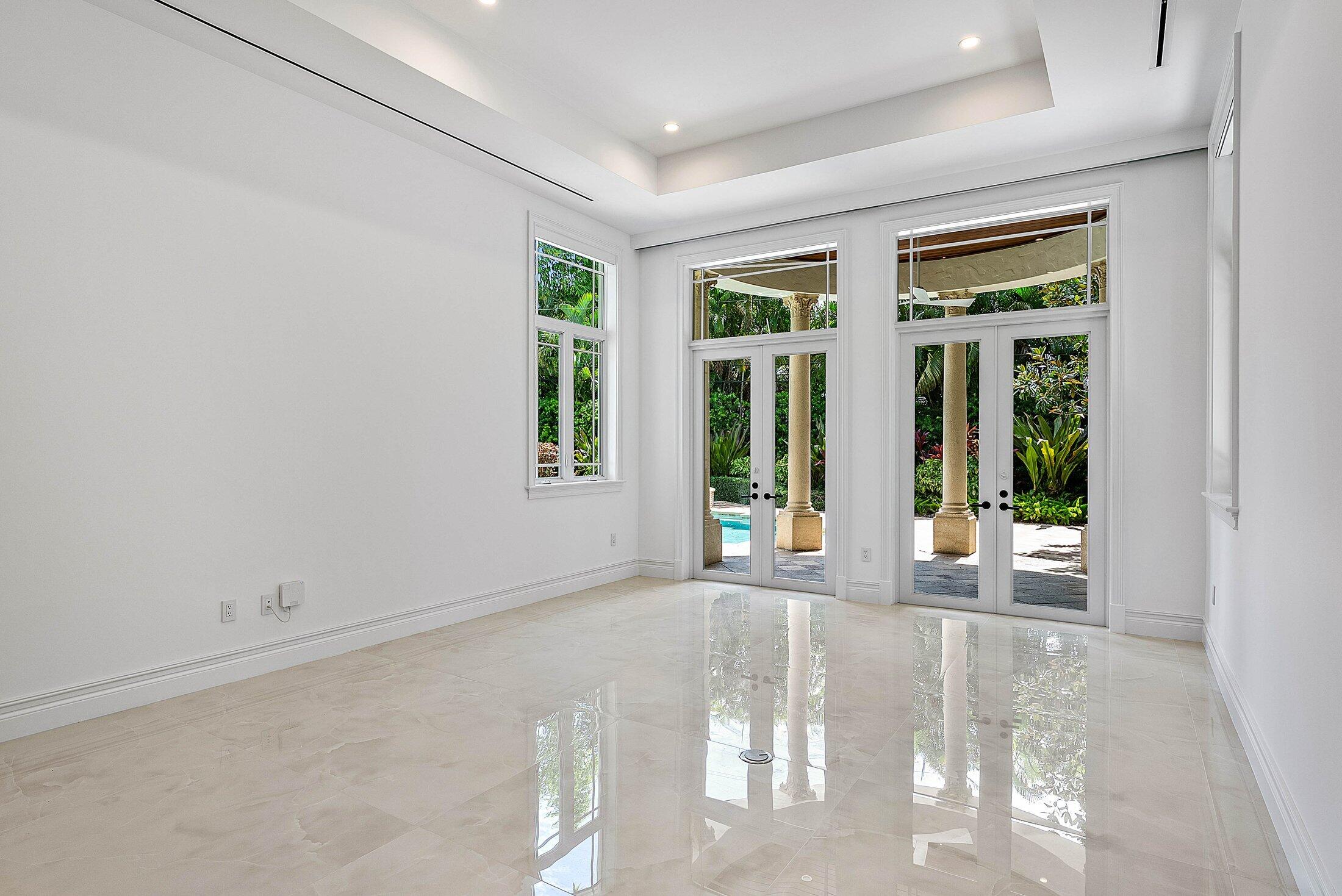 LAKE SHORE ESTATES - Residential