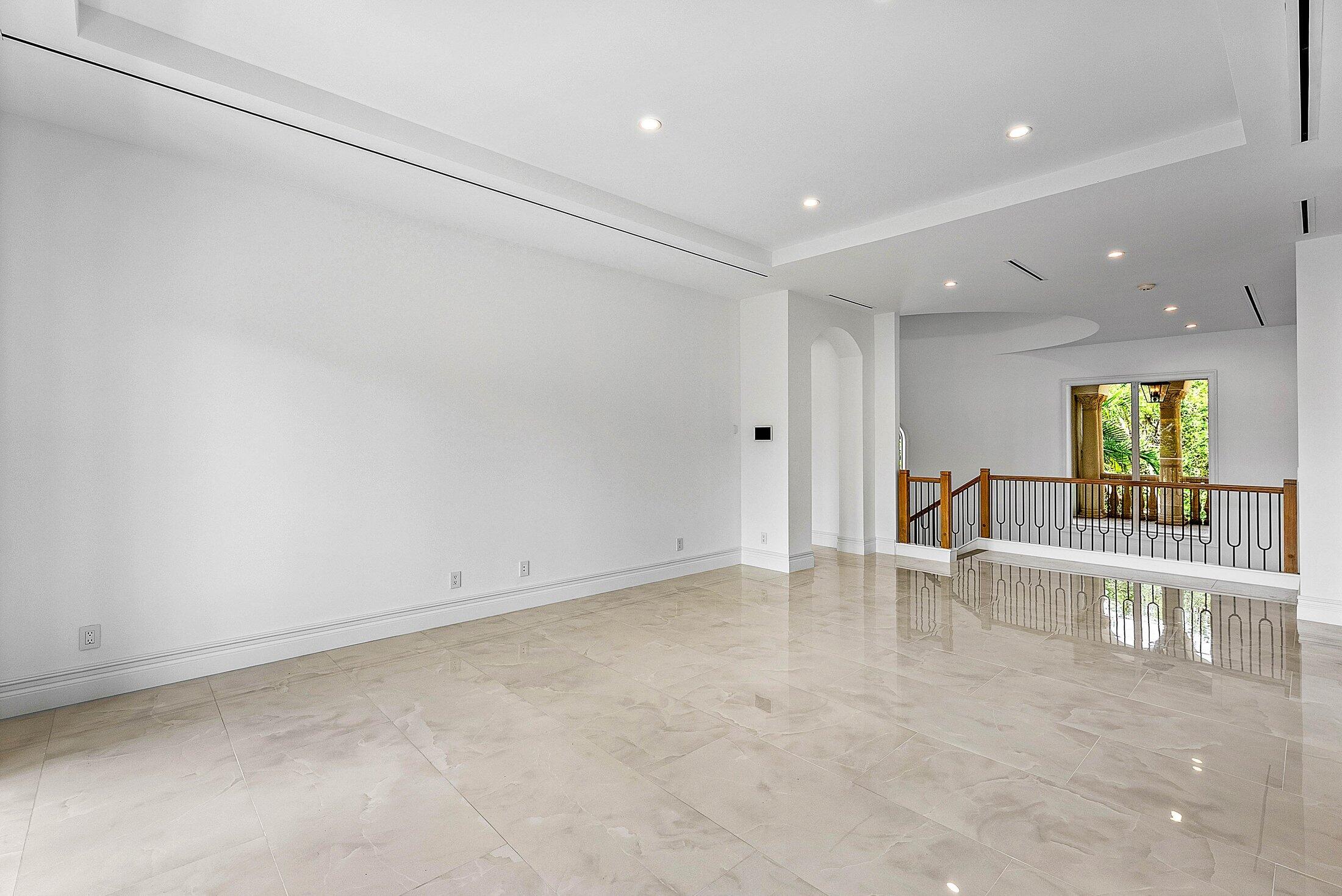 LAKE SHORE ESTATES - Residential