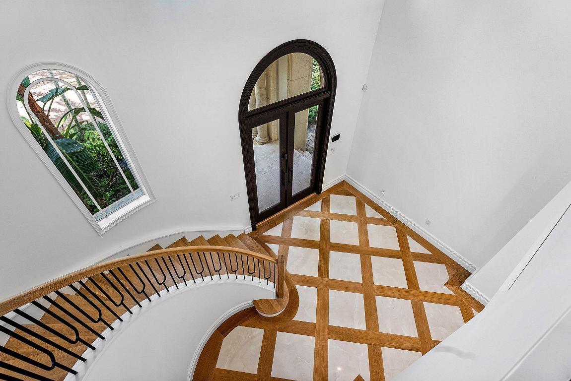 LAKE SHORE ESTATES - Residential