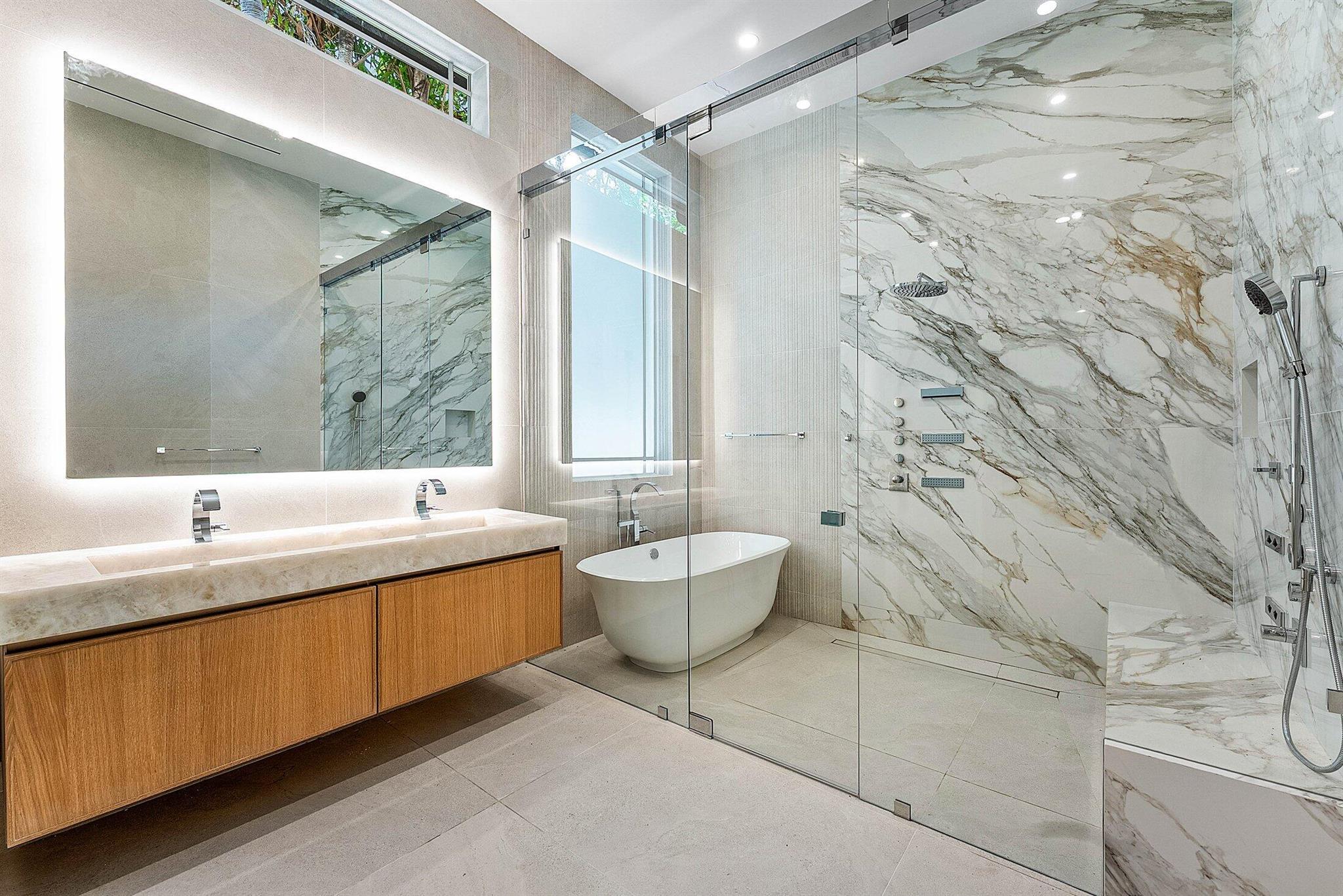 LAKE SHORE ESTATES - Residential