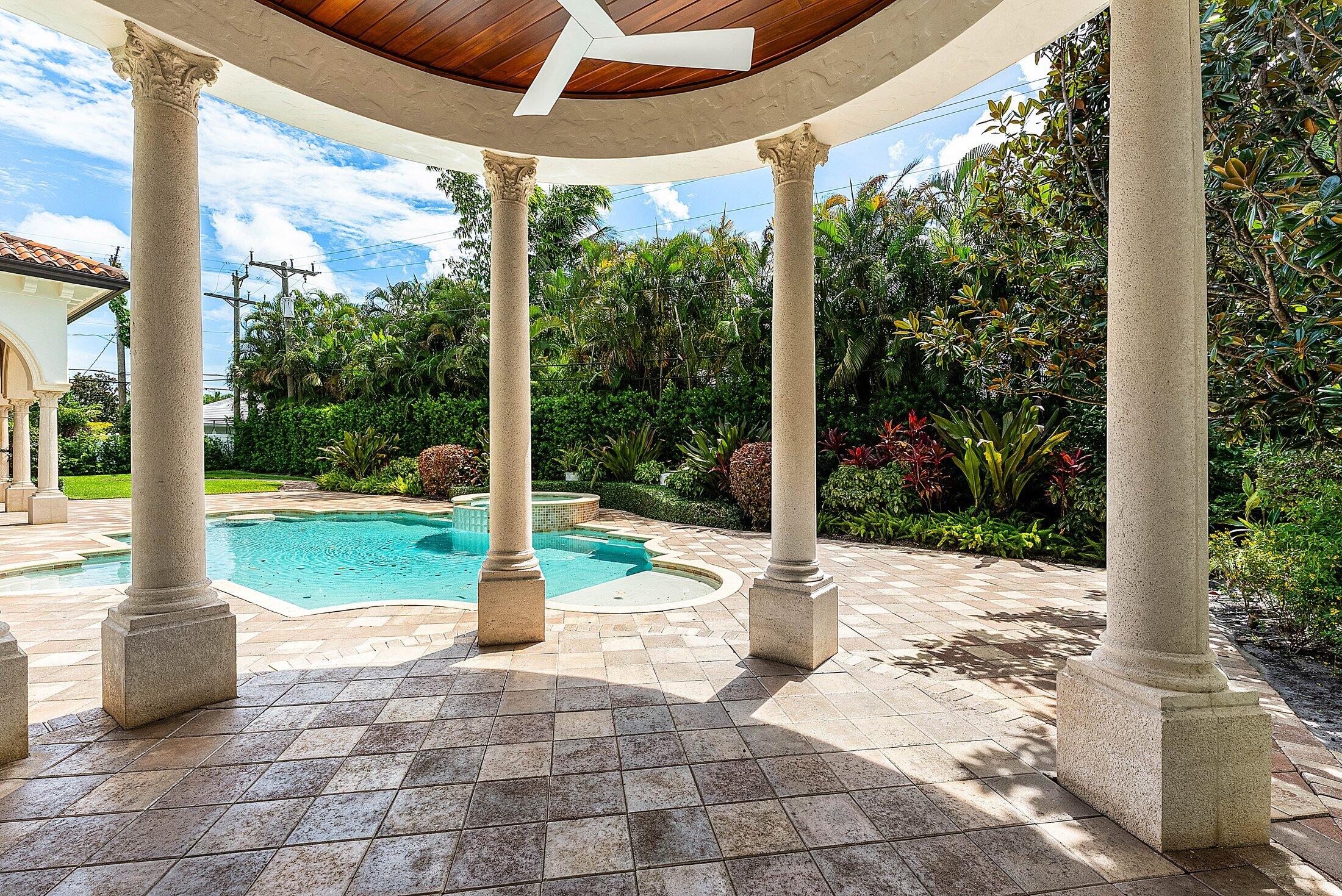 LAKE SHORE ESTATES - Residential